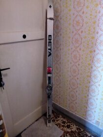 Retro lyže BETA ARTIS