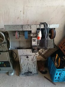 Obuvnický kombinovany stroj