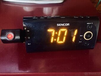 Projekční hodiny Sencor
