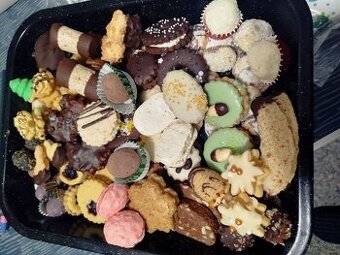 Domácí vánoční cukroví