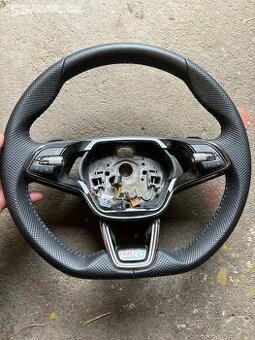 Renovovaný volant Škoda o4 RS, kodiak RS