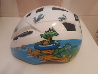 Dětská helma na kolo Uvex a cyklistické rukavice