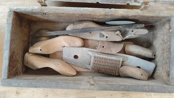 Starožitná ševcovská truhla - 1