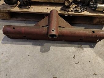 Přední náprava Zetor