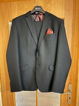 Prodám černý pánský oblek OP Prostějov