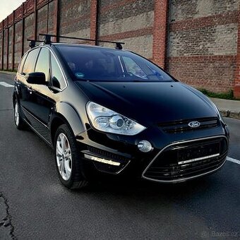 Ford S-Max 2.0Tdci 7mist DigiTacho rv2013 120Kw Kůže Panoram