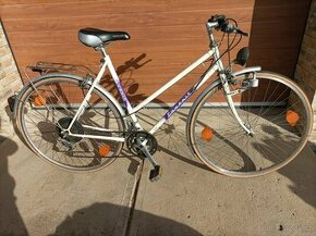 Dámske kolo Favorit