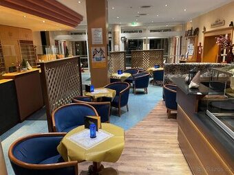 Židle,křesílka a stoly