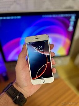 Apple iPhone 6s 64 GB Rose Gold