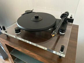 Pro-Ject 6.9 Perspective