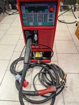 Svářečka, FRONIUS TransPuls Synergic 2700