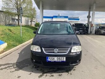 VW Touran - 1