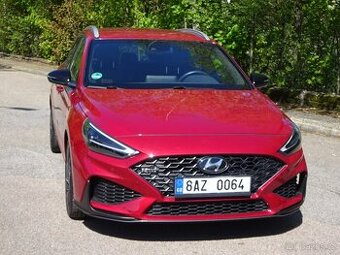 Hyundai i30 1.5 GDI MHEV r.v.2021 1.Maj.serv.kníž.ČR