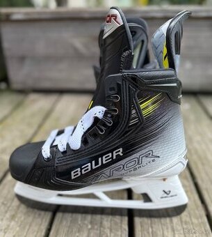 Brusle BAUER VAPOR HYP2RLITE Vel. 5 Fit 3