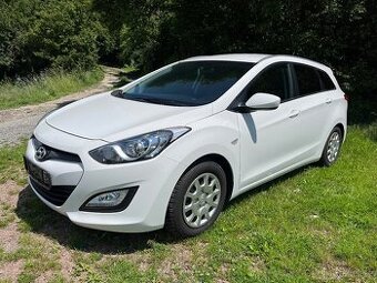 Hyundai i30 combi 1.4i