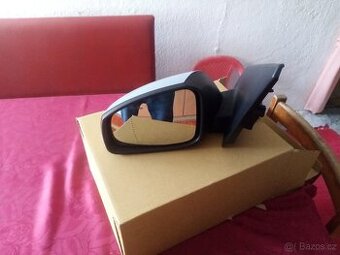 Leve zrcatko Renult Megane3