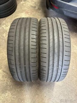 Letní pár Bridgestone Tur. T005 225/40 R19 93Y "RSC" XL
