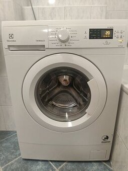 Pračka Electrolux