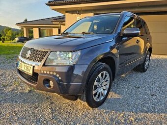 Suzuki Grand Vitara 2.4 Limited Edition benzin facelift 4x4