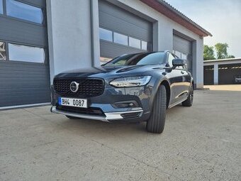 Volvo V90 Cross country - 1