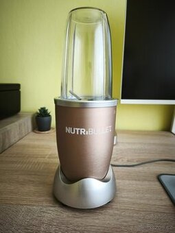 Nutribullet Pro 900 stolní mixér, zánovní