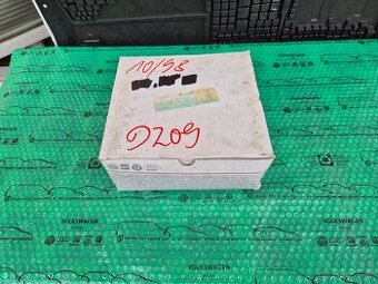 levé zadní světlo VW Polo 86C 867945111D - 1