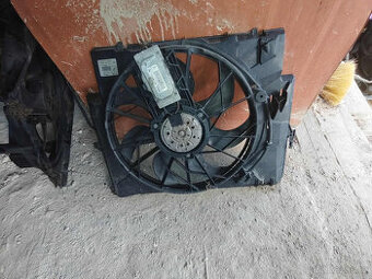 BMW E90+91+ E61+ X1, ventilátor chladiče