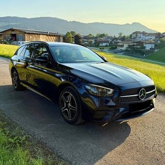 Mercedes benz E300De facelift,krásná výbava,servis Mercedes