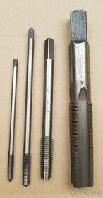 Závitník maticový metrický pravý