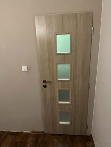 Dveře 70
