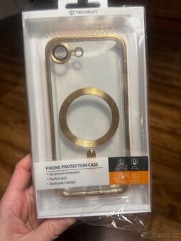 Nepoužitý kryt na iPhone 16e