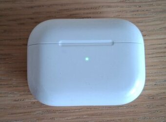 Nabíjecí pouzdro AirPods Pro 2 (2700)