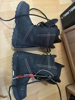 Snowboardové boty Burton vel.42.5