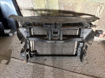 Chladičová stěna  Passat b6