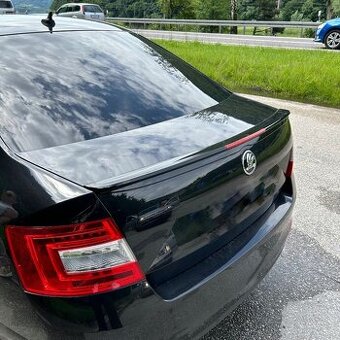 SKODA OCTAVIA 3 spoiler kridlo lipko na kufor
