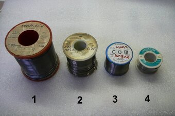 Trubičkový cín průměr 1 mm s tavidlem. - 1