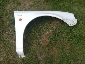 Blatník PP na Škoda Octavia bílá 1026