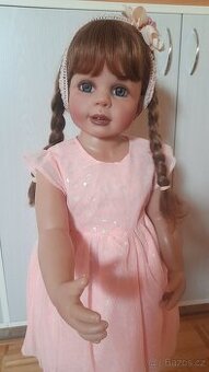 Sběratelská panenka vinylová