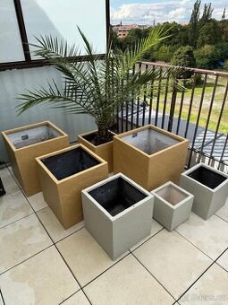 Venkovní květináče sklolaminátové