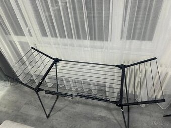 Sušák na prádlo Leifheit