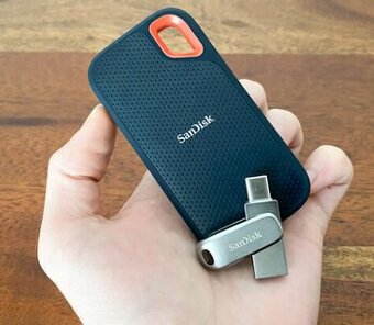 SSD 4TB - externí SANDISK Extreme Portable V2