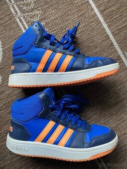 Kotníkové chlapecké boty Adidas 40 sleva