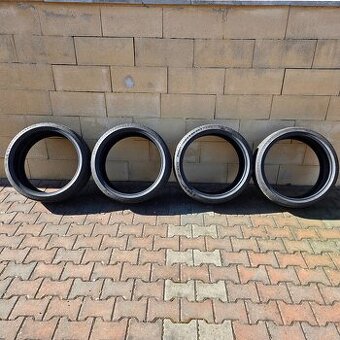 Letní pneu Radar Dimax R8+ 245/35/21 96Y, DOT 2021