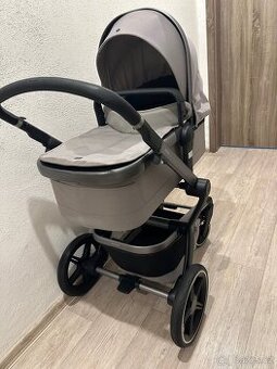 Kombinovany kocarek joolz day+