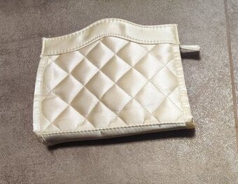 Kosmetická taštička Avon