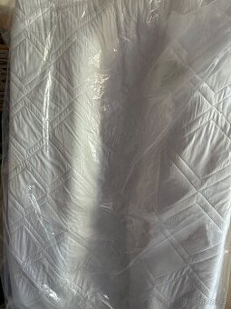 Pružinová matrace JYSK 140x200 cm (Plus S50) - jako nová