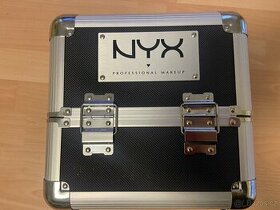 Kufřík kosmetický NIX PROFESIONÁL