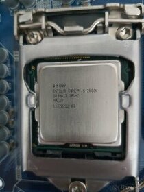 Intel i5-2500K + základní deska