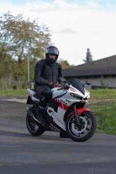 Yamaha R6 2005