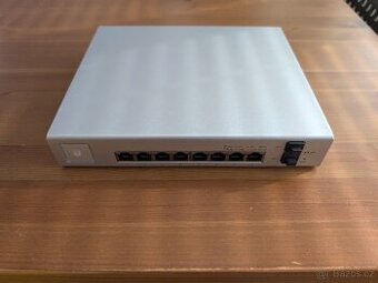 Ubiquiti Unifi US-8-150W (130W) switch